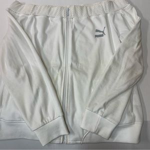 Puma women’s long sleeve top size XL